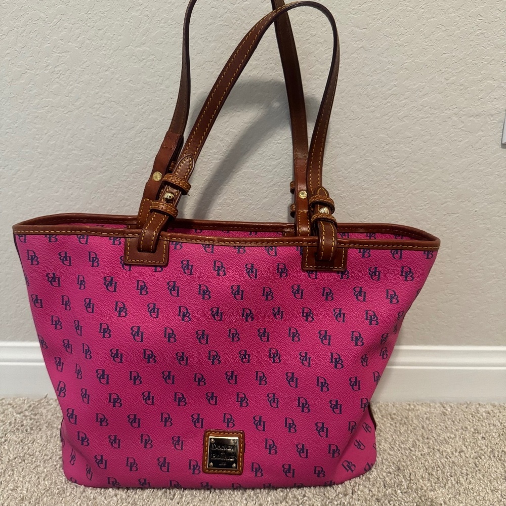 Dooney and Bourke handbag